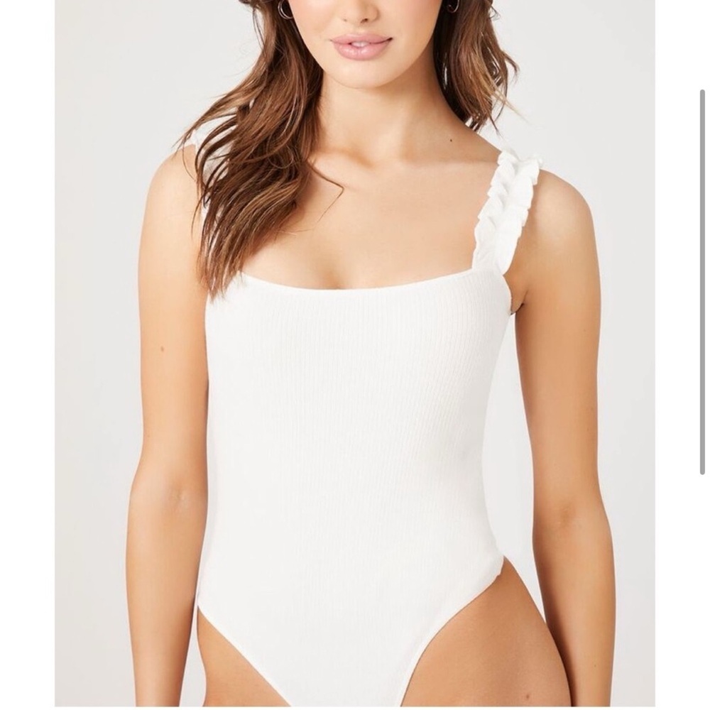 Sunday Best Aritzia White "Firecracker" Ribbed Bodysuit Size Small